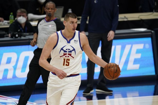  约基奇统治内线砍准三双，掘金轻取开拓者迎连胜