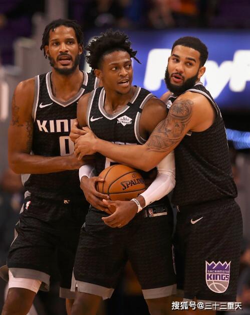 福克斯速度突破无解国王击败雷霆